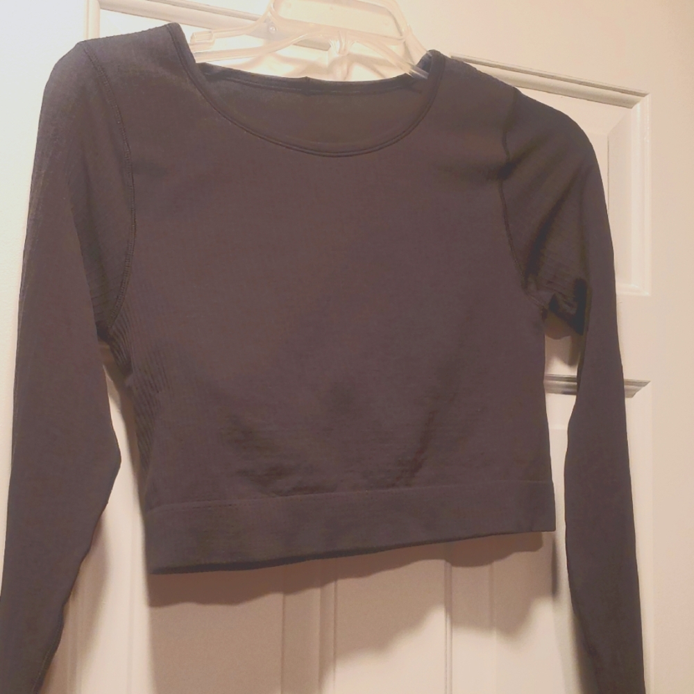 Lululemon Ebb To Street Longsleeve Sz 8 Black